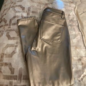 Express Vegan Leather Skinny Pants 6R NWOT